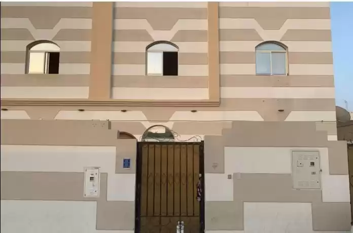 Residencial Listo Propiedad Estudio F / F Apartamento  alquiler en al-sad , Doha #15900 - 1  image 